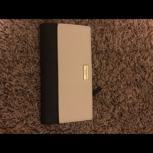 COPY - Kate Spade Wallet